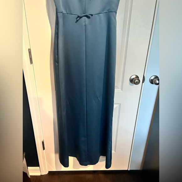 Cachet Size 14 Formal Teal Floor Length Gown with Tie Details down the back - Picture 12 of 15